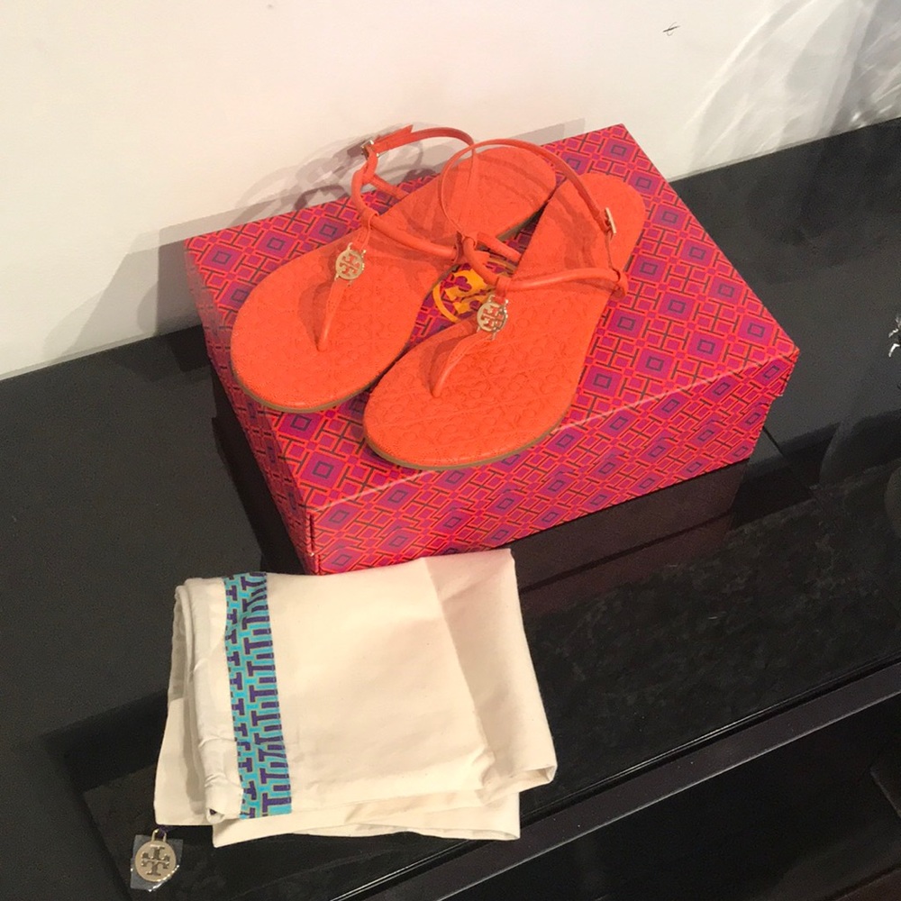 NEW TORY BURCH MARION QUILTED LEATHER SANDALS